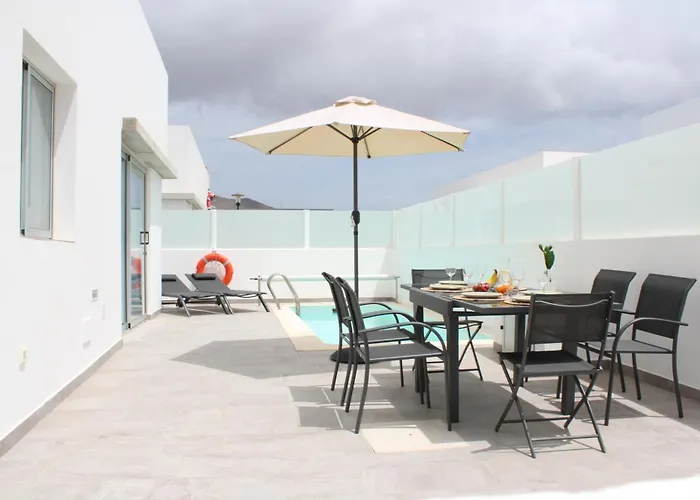 Marina Rubicon Deluxe Playa Blanca