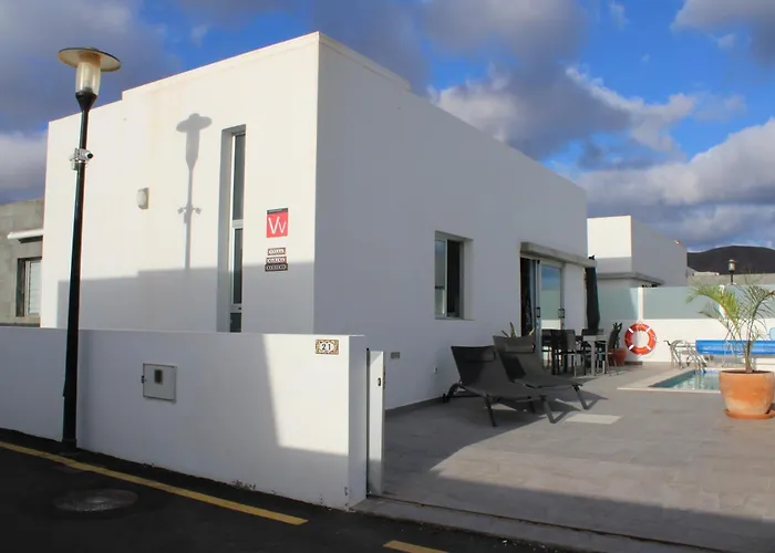 Marina Rubicon Deluxe Villa